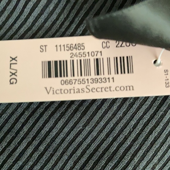 Victoria’s Secret ribbed wrap crop top - Picture 7 of 7